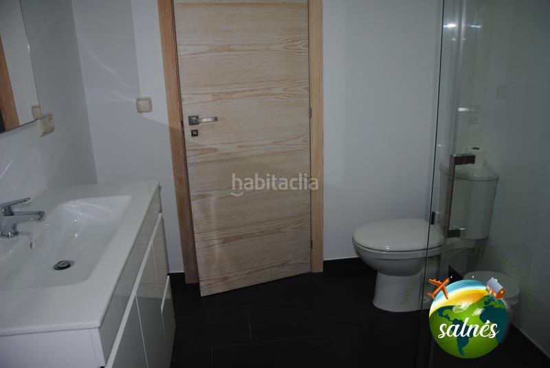 Foto 67a44863-8f0e-4ba8-a8cd-e1da67bb1f30. Alquiler piso en avenida areal 2b muy centrico en Sanxenxo