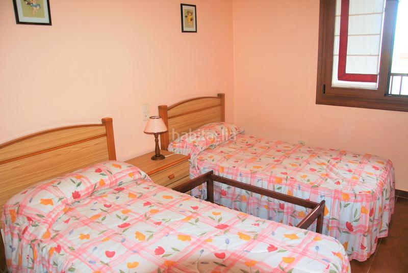 Foto 1004d48b-0434-4bdc-ac63-cdb9ca36da16. Alquiler piso a 50 metros playa de silgar en Sanxenxo pueblo Sanxenxo