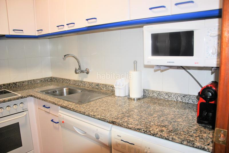 Foto 7e1a05ec-bd73-46dd-b514-eef773952438. Alquiler piso a 50 metros playa de silgar en Sanxenxo pueblo Sanxenxo