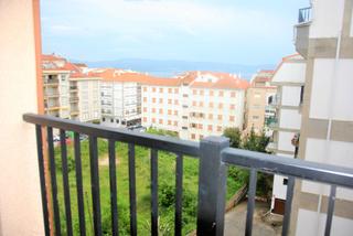 Lloguer Pis  Rúa de vigo. A 50 metros playa de silgar