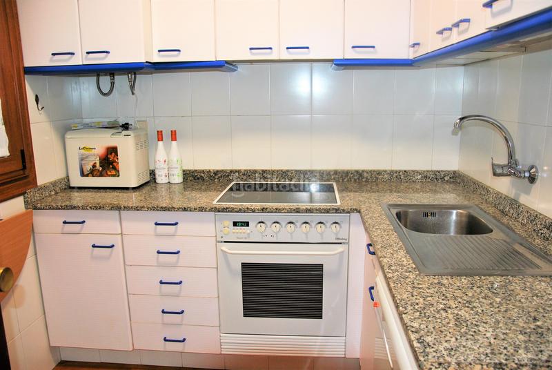 Foto b5c6d8bb-9b8f-43f0-bf35-ff8a1de6e9cb. Location appartement avec parking dans Sanxenxo pueblo Sanxenxo
