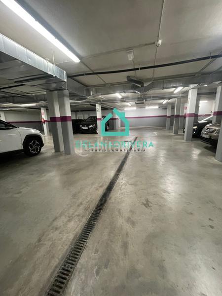 Foto f38dc048-711f-4ff6-9708-d5e28d145bda. Alquiler parking coche plaza de garaje Colonia en Torrelodones