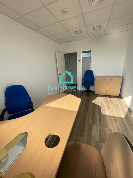 Foto efa843ab-2180-4dd5-b1e1-cf5a4f00a34a. Miete büro mit heizung parking in Marazuela-El Torreón Rozas de Madrid (Las)