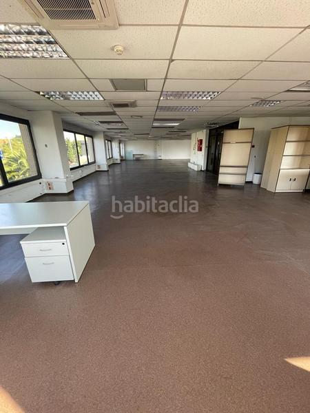 Foto 17fa7359-d899-4996-bf88-05404ac3b26b. Alquiler local comercial alquiler oficinas en las rozas en Rozas de Madrid (Las)