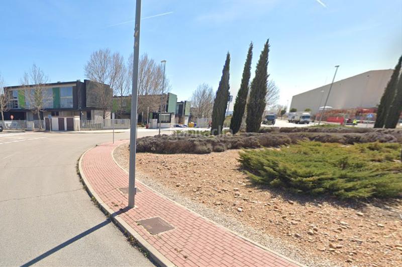 Foto 2704ffad-53fa-4f37-aba9-13b4364538e9. Car parking in calle henares 1 in Camarma de Esteruelas