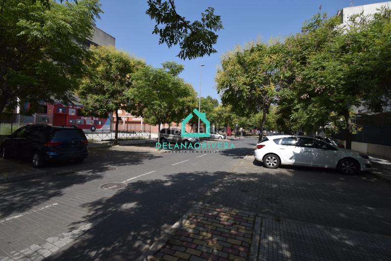 Foto 9400edff-563f-40a1-9d67-518d27ab4e5c. Attico con riscaldamento parcheggio piscina in Soto de Henares Torrejón de Ardoz