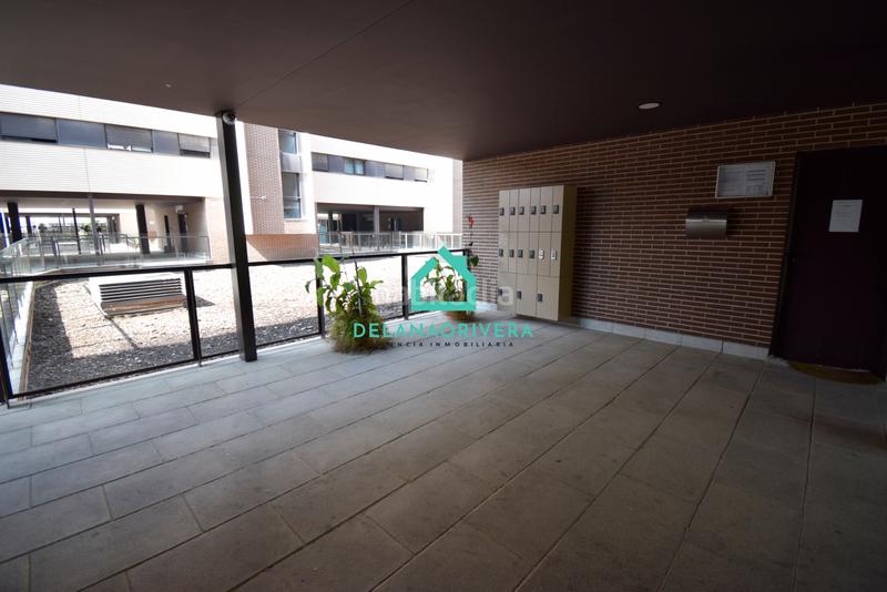 Foto da16d3be-13fd-4d25-b431-40699fcbdc81. Attico con riscaldamento parcheggio piscina in Soto de Henares Torrejón de Ardoz
