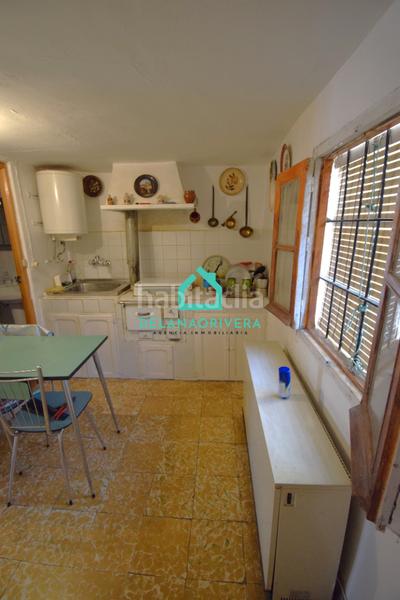 Foto ce87acac-29c5-4f85-a6d9-d47e980c606c. Maison avec chauffage dans Molina de Aragón