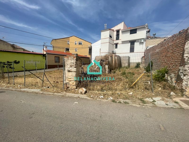 Foto f426899c-bdd9-4836-9d43-699e1600d5c3. Terreny residencial a Pioz