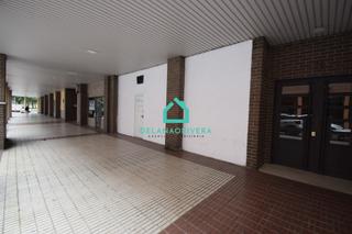Location Local commercial à Calle dámaso alonso 17p. Alquiler de local en alcalá de henares