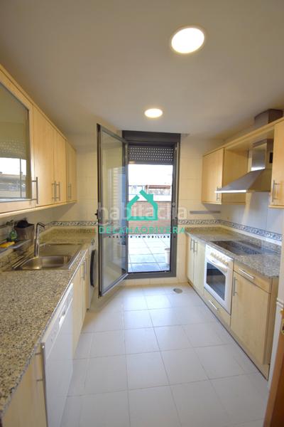 Foto 54e7314d-3853-4577-952b-63157beadc9c. Attique avec chauffage parking piscine dans Centro Torrejón de Ardoz