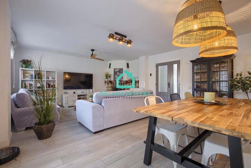 Foto a4a4f7de-7bb7-42ba-91f9-7bd7b7bad314. Maison jumelée avec cheminée chauffage parking piscine dans Meco