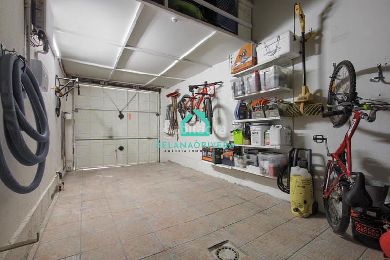 Foto efa884e1-7df2-435f-8874-b5f535fc0099. Maison jumelée avec cheminée chauffage parking piscine dans Meco