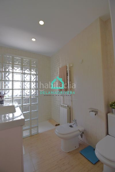 Foto 19a30c8f-fe1c-42d2-9697-4f4f0ee1b565. Xalet amb xemeneia calefacció aparcament piscina a Uceda