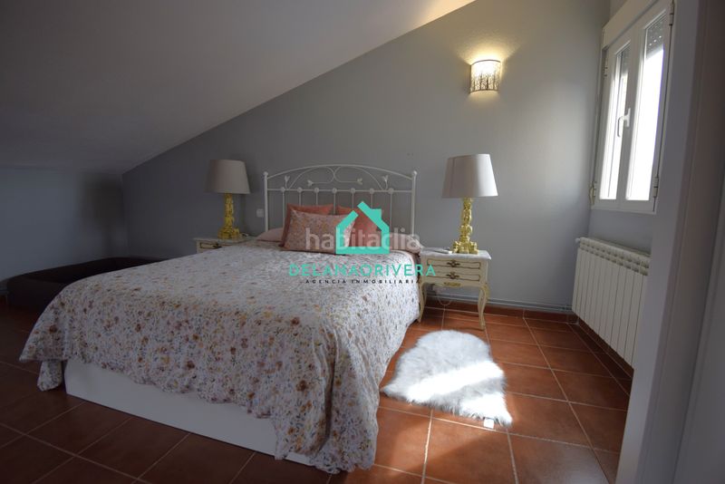 Foto 2be9ecad-897d-4970-99c9-1c9c35003dbb. Xalet amb xemeneia calefacció aparcament piscina a Uceda