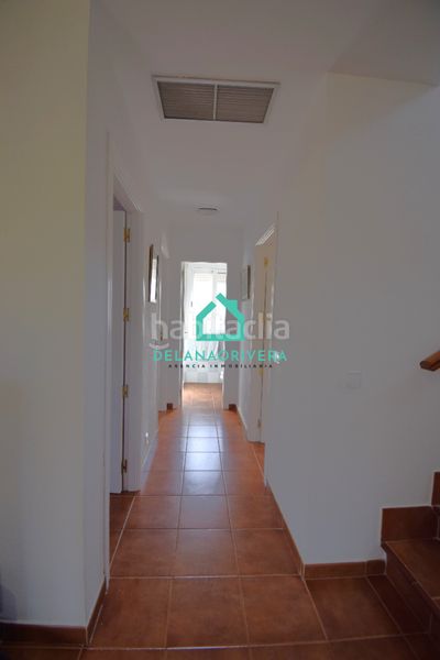 Foto b2ac0da2-3755-4aa0-81d9-e1fabcc34814. Xalet amb xemeneia calefacció aparcament piscina a Uceda