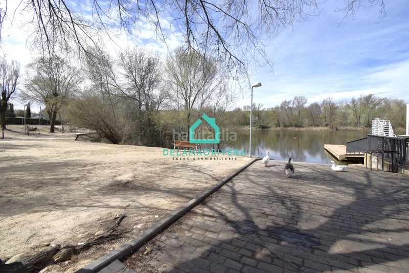 Foto d133cb1d-c2ad-4e84-858d-4e2953cdf7ce. Xalet amb xemeneia calefacció aparcament piscina a Uceda