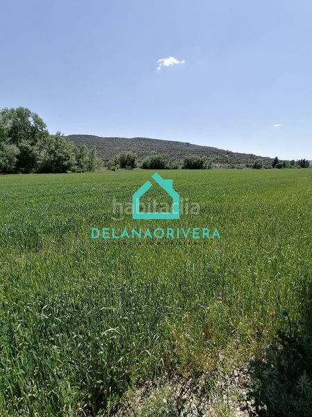 Foto b19154bd-3e87-4208-948a-a19f3c1c2d88. Finca rústica a calle benito torres 5 a Ambite