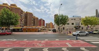 Parking coche en Avenida Avenida de Alfonso Puchades, 10 10
