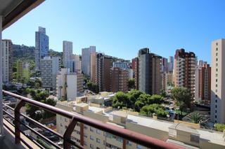 Pis a Rincón Alto. Oportunidad de piso a 450 mtros de playa de levante
