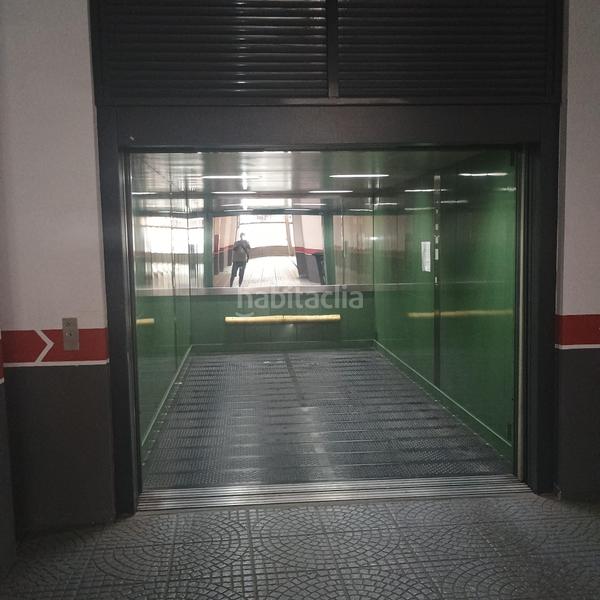 Foto 51b1fde9-ab57-49d2-b99d-e4b3889e889c. Posto auto in Centro Urbano Benidorm