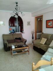 Appartement à Calle invierno 7. Acogedor apartamento con piscina y terraza cerca del centro de b