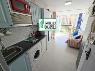 Estudi  Calle mirador 5. Estudio luminoso en el centro de benidorm con piscina y parking