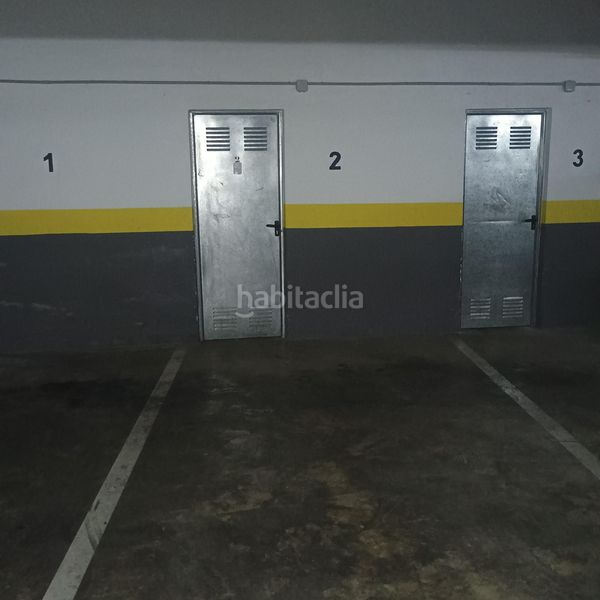 Foto 2257eacb-6f5b-478f-b458-acff062f697c. Pis amb aparcament a Cala Alta-Veramar Vila Joiosa (la)