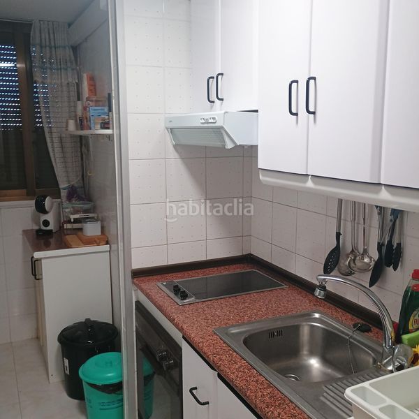 Foto e04b1dab-001f-463d-919b-ed3e1d5c95c8. Pis amb aparcament piscina a Levante Alto Benidorm