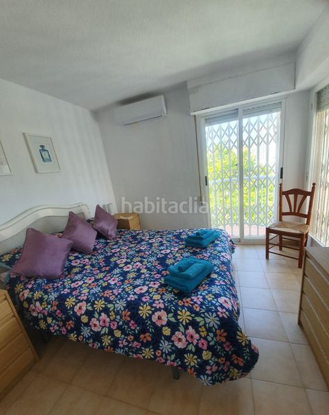 Foto 0bc6edcb-7b14-4005-a0ac-b0e955717147. Casa amb aparcament a Rincón Bajo Benidorm