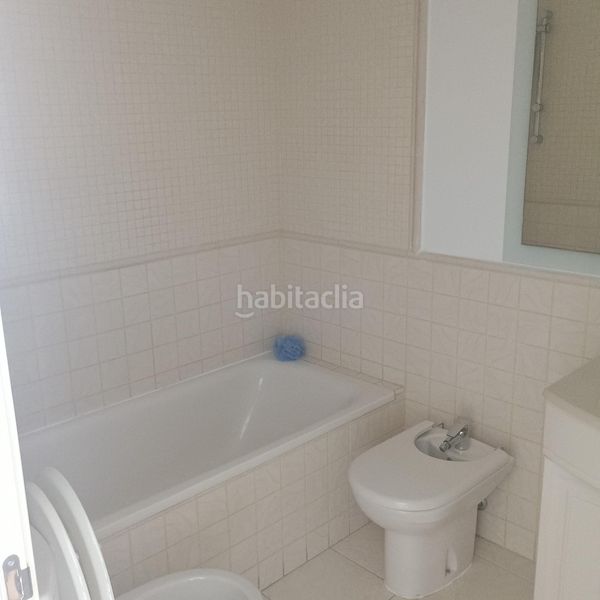 Foto ab4ad4bc-e5a7-4f59-8fb8-3d42d1bd2206. Pis amb aparcament a Cala Alta-Veramar Vila Joiosa (la)