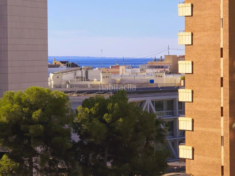 Foto 7cbe980b-c74b-42cd-b93e-4179b6e483c0. Apartament amb piscina a Juzgados - Plaza de Toros Benidorm