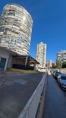 Alquiler Parking coche en Calle mirador 5. Garaje cabinado en alquiler en benidorm amplio y de fácil acceso