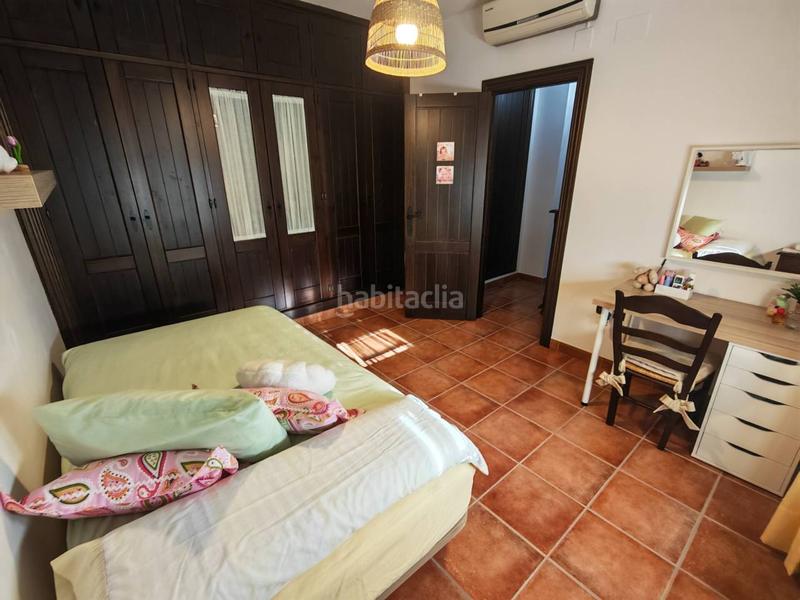 Foto 1504ae98-9279-4f08-89e3-8ae2ae452408. Chalet  en venta nueva en Huétor Tájar