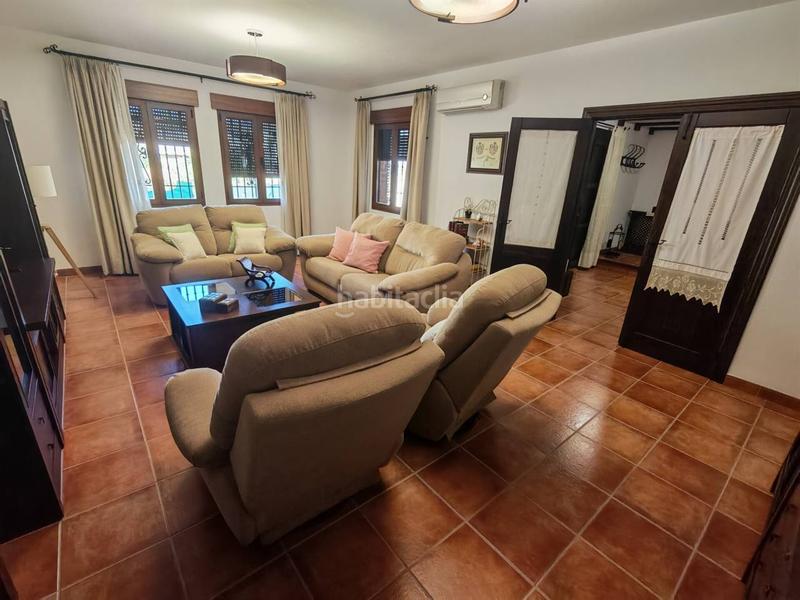 Foto 1c9f505a-f04c-423a-bac2-ceef45664ce4. Chalet  en venta nueva en Huétor Tájar