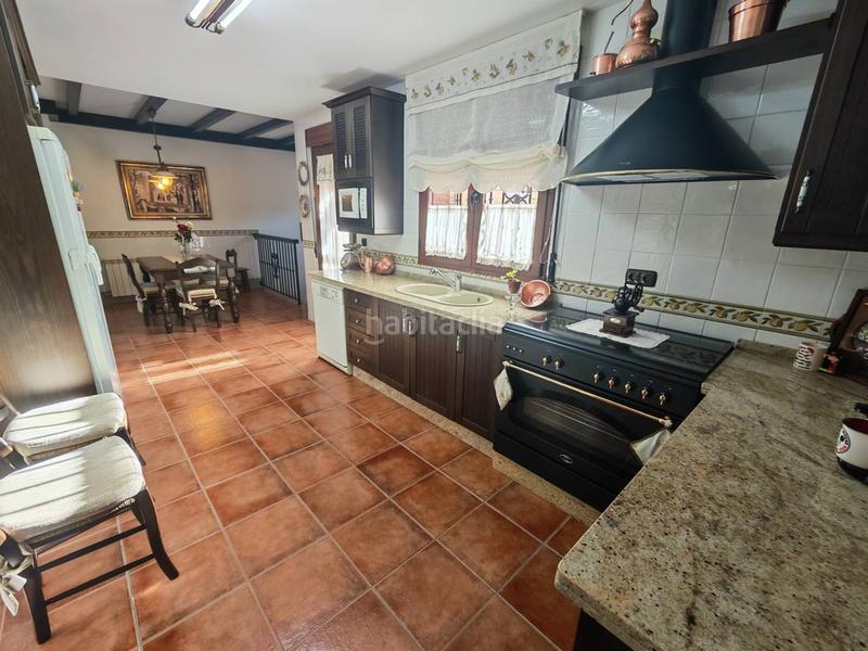 Foto 1dd23359-2b6c-413a-9596-eb05539e3ff1. Chalet  en venta nueva en Huétor Tájar