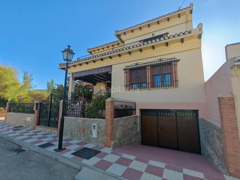 Foto c923a64e-18ba-4edb-9c46-0600a70d6eb8. Chalet  en venta nueva en Huétor Tájar