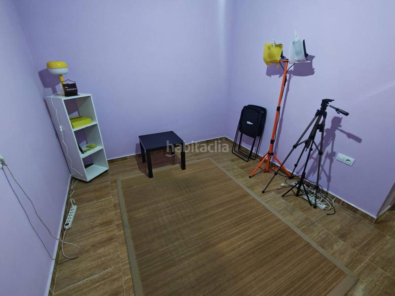 Foto f63c2650-ceb9-4c86-98ee-47a922e3627f. Pis amb calefacció aparcament a Láchar