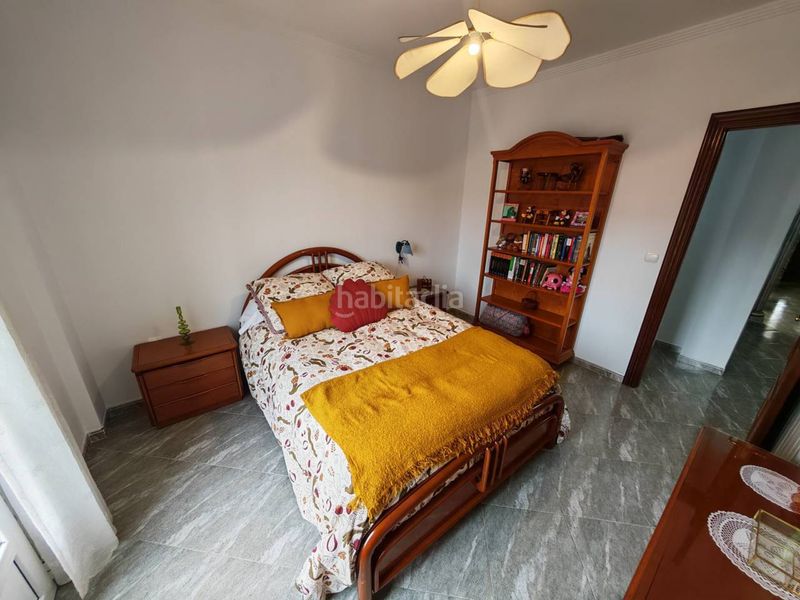 Foto 023c3fc1-a3a2-46ad-8ab3-600c7968706e. Casa amb calefacció aparcament a Loja