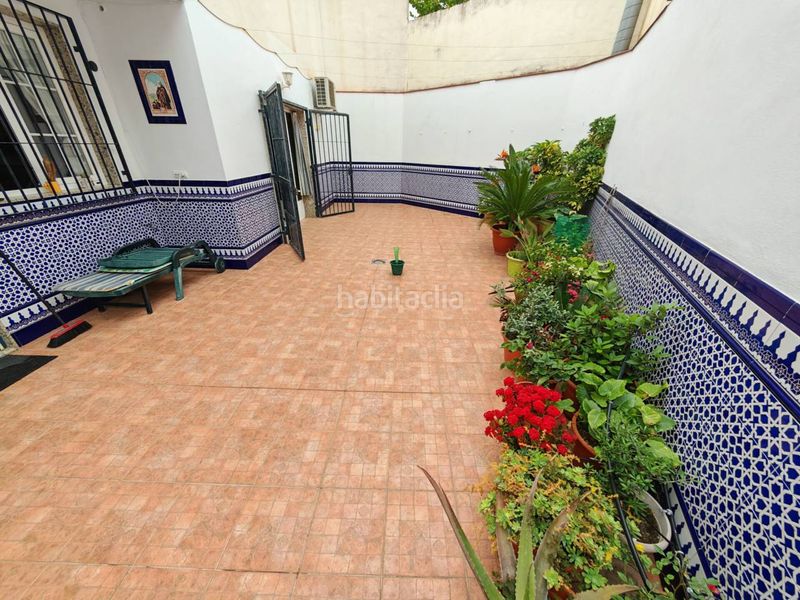 Foto 29497f38-cdec-448c-9f4e-bda9ad918d03. Casa amb calefacció aparcament a Loja