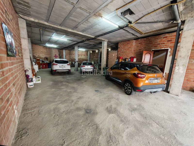 Foto 43985ff1-c23e-48d8-a401-356d411fc446. Casa amb calefacció aparcament a Loja