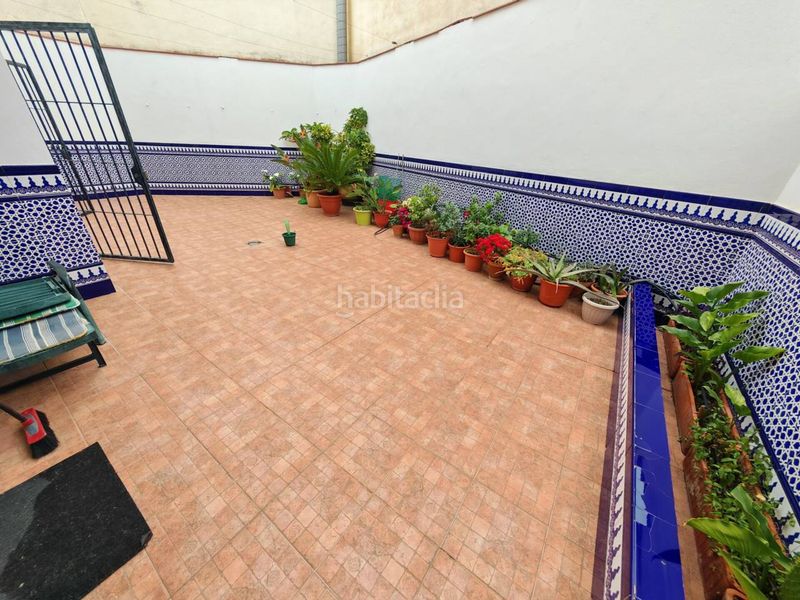 Foto 66ba43a1-39d1-41bc-8dd0-4c71be435e20. Casa amb calefacció aparcament a Loja