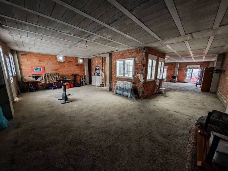 Foto 789e0de2-e350-4351-97c5-684955add0dd. Casa amb calefacció aparcament a Loja