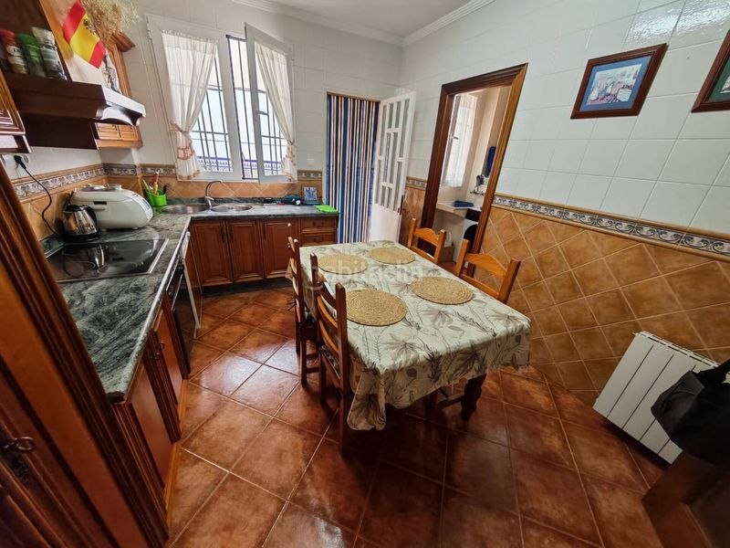 Foto ece1f447-a87a-4207-9736-be59b105bfac. Casa amb calefacció aparcament a Loja