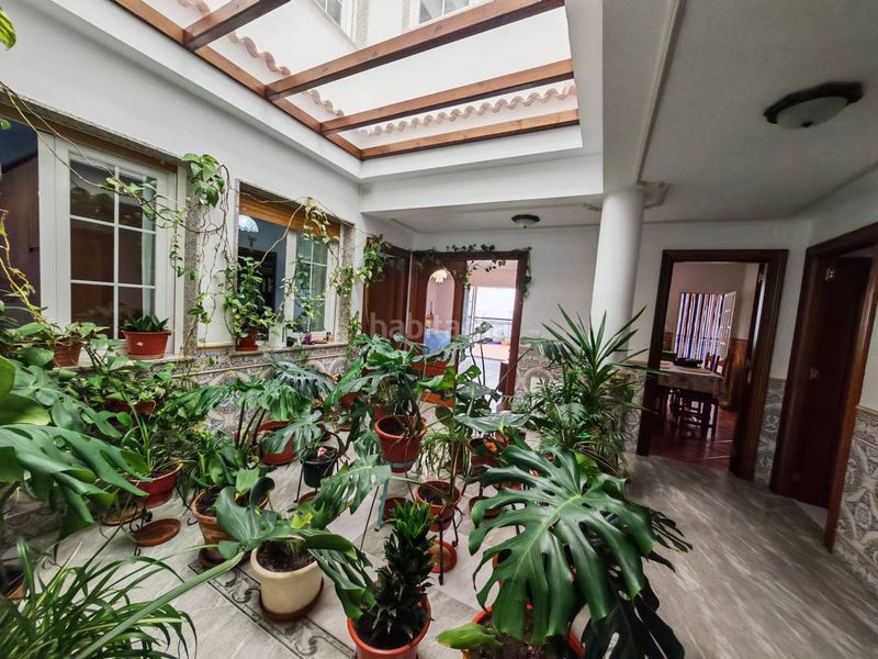 Foto ef18f3e8-225d-4546-afa9-395993c97e91. Casa amb calefacció aparcament a Loja