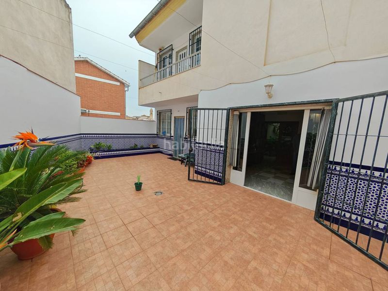 Foto f0e8b06b-5d18-40cc-99ad-415b0aa01f65. Casa amb calefacció aparcament a Loja