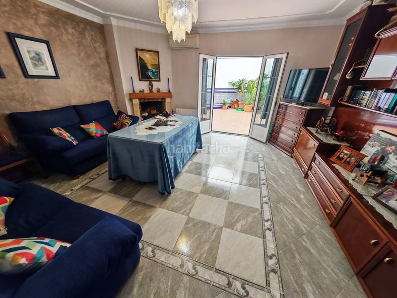 Foto faedbff1-6f66-444c-ab09-3926f929b8b8. Casa amb calefacció aparcament a Loja