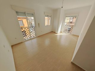 Appartement à Huétor Tájar. Piso a estrenar en esquina