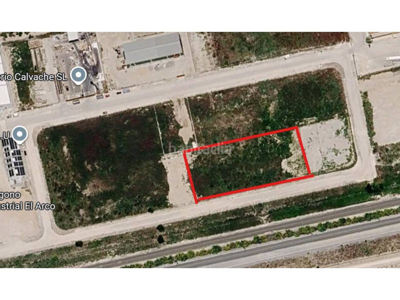 Foto b5da94b5-a39d-4e7b-93e7-ca2d70a92df9. Area edificabile industriale in Valderrubio