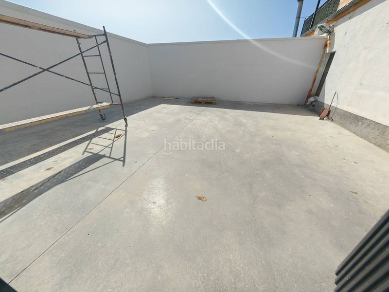 Foto 852a7591-8a13-44be-8e48-1a9b5e6259ac. Casa amb calefacció aparcament a Íllora